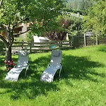 Neufangbauer, Familie Sabine Und Peter Hauser * דורפגשטיין