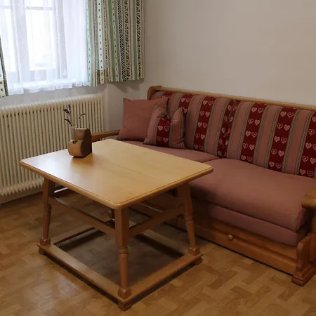 Neufangbauer, Familie Sabine Und Peter Hauser Farm stay *