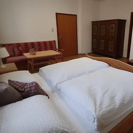Neufangbauer, Familie Sabine Und Peter Hauser Farm stay
