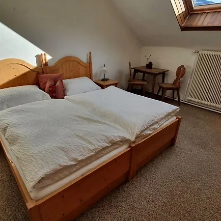 Neufangbauer, Familie Sabine Und Peter Hauser *