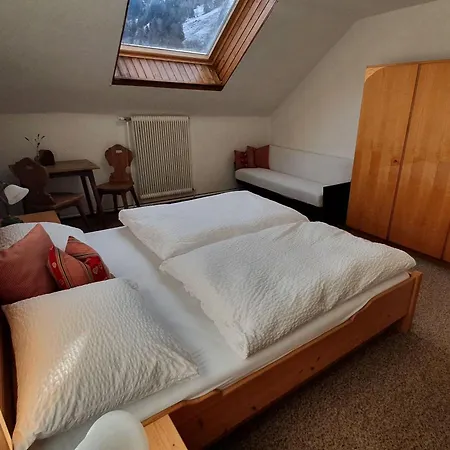 Neufangbauer, Familie Sabine Und Peter Hauser Farmház