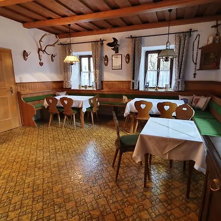 Neufangbauer, Familie Sabine Und Peter Hauser Farm stay *