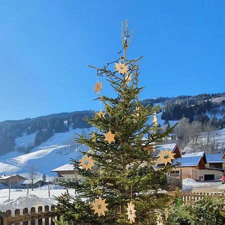 Gospodarstwo agroturystyczne Neufangbauer, Familie Sabine Und Peter Hauser
